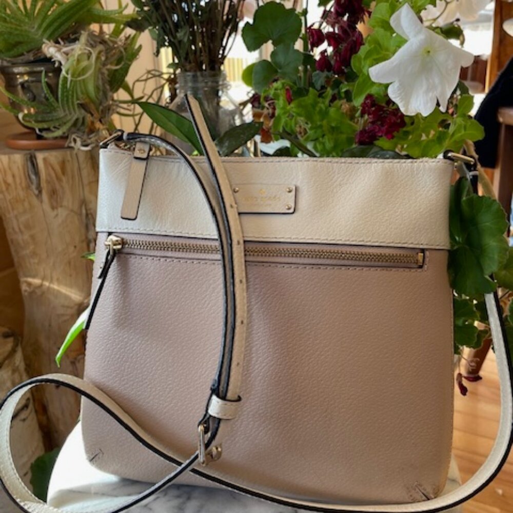 Kate Spade Two Tone Leather Crossbody- Vintage